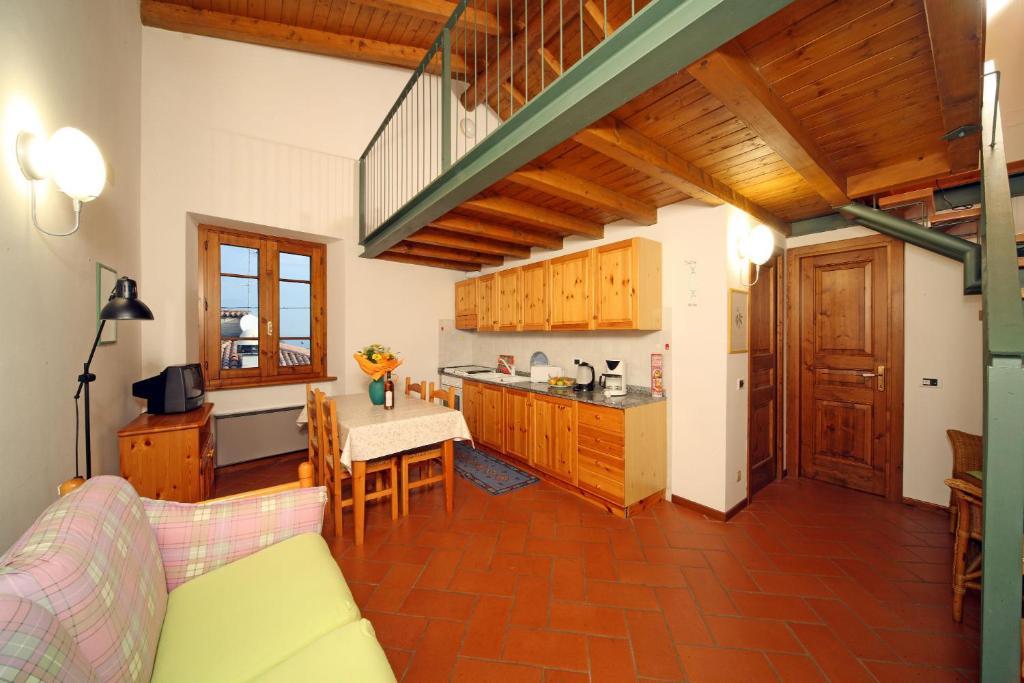 Agriturismo La Breda Pension San Felice del Benaco Buitenkant foto