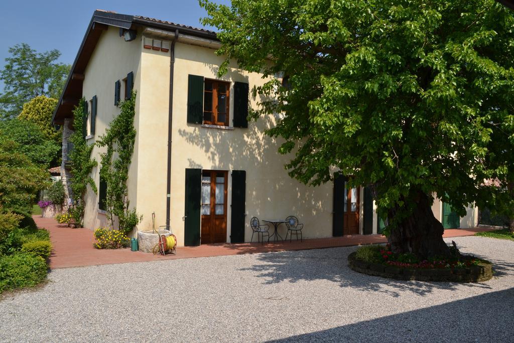 Agriturismo La Breda Pension San Felice del Benaco Buitenkant foto